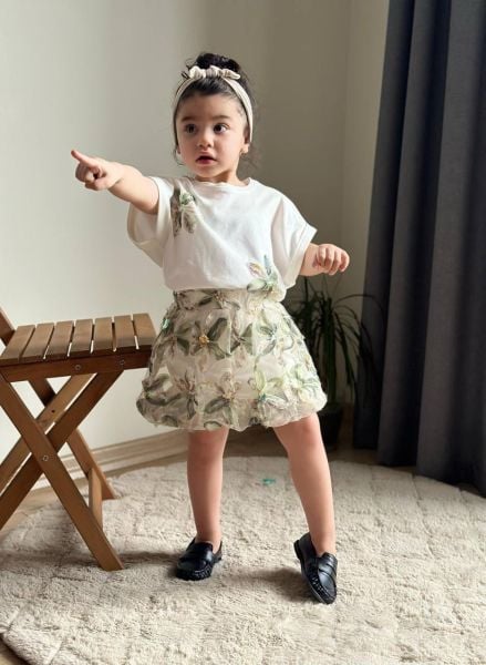 ZAMBAK ETEKLI KIZ TAKIM
